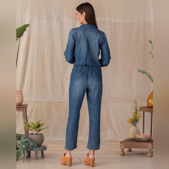 Sundance Catalog Cloth & Stone Vida Jumpsuit Size S Tencel Chambray Button Front - Picture 2 of 13